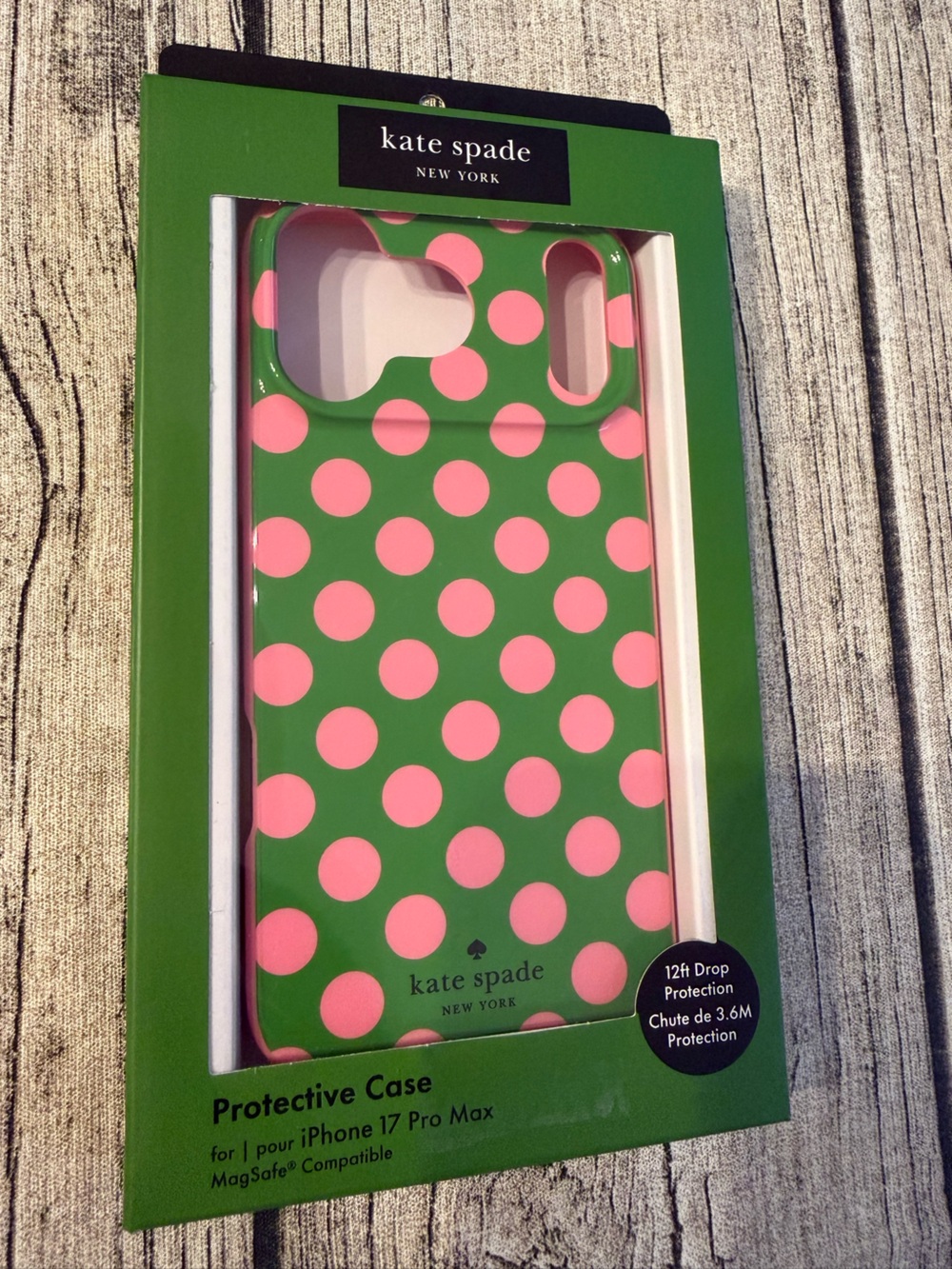 NWT! ♠️ kate spade wavy protective phone case for iPhone 17 Pro Max - MagSafe